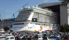 Botadura de un barco de crucero